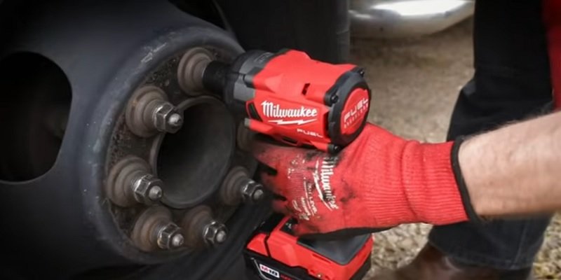 How Much Psi for Impact Wrench